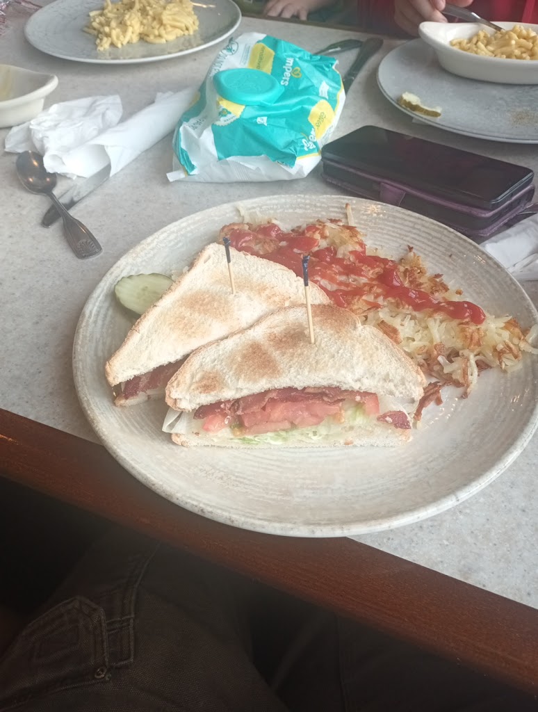  Friendship House Family Restaurant