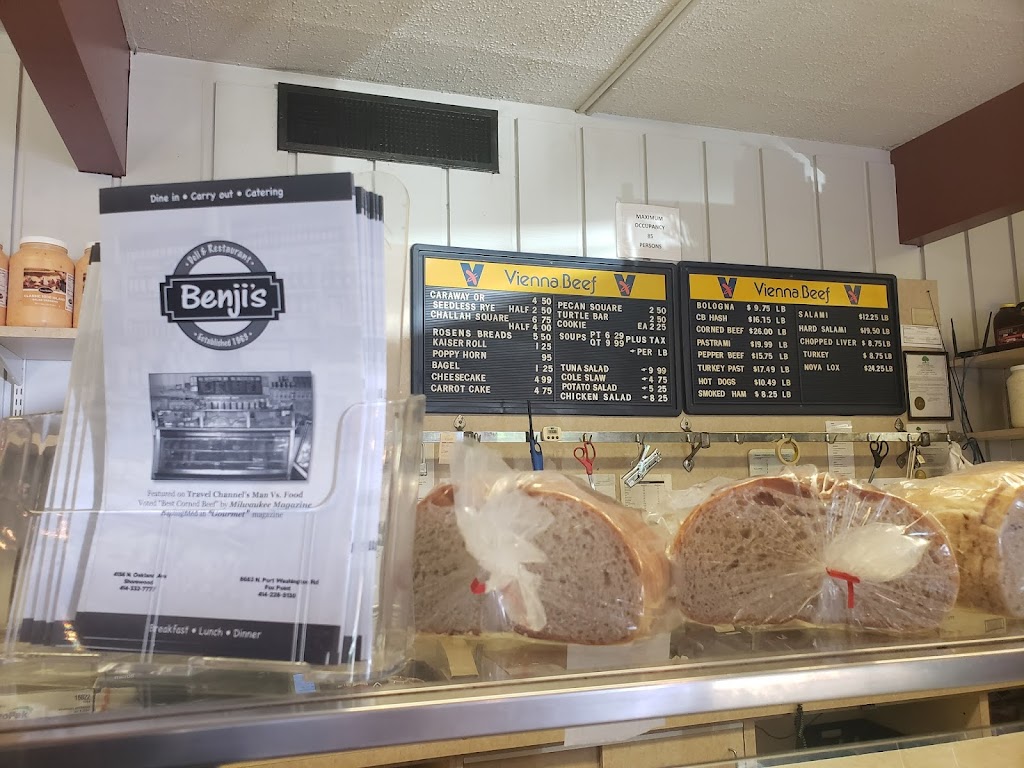  Benji's Deli