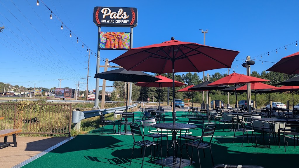  Pals Brewing Company Wisconsin Dells