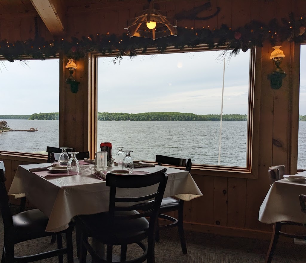  Four Seasons Resort & Supper Club