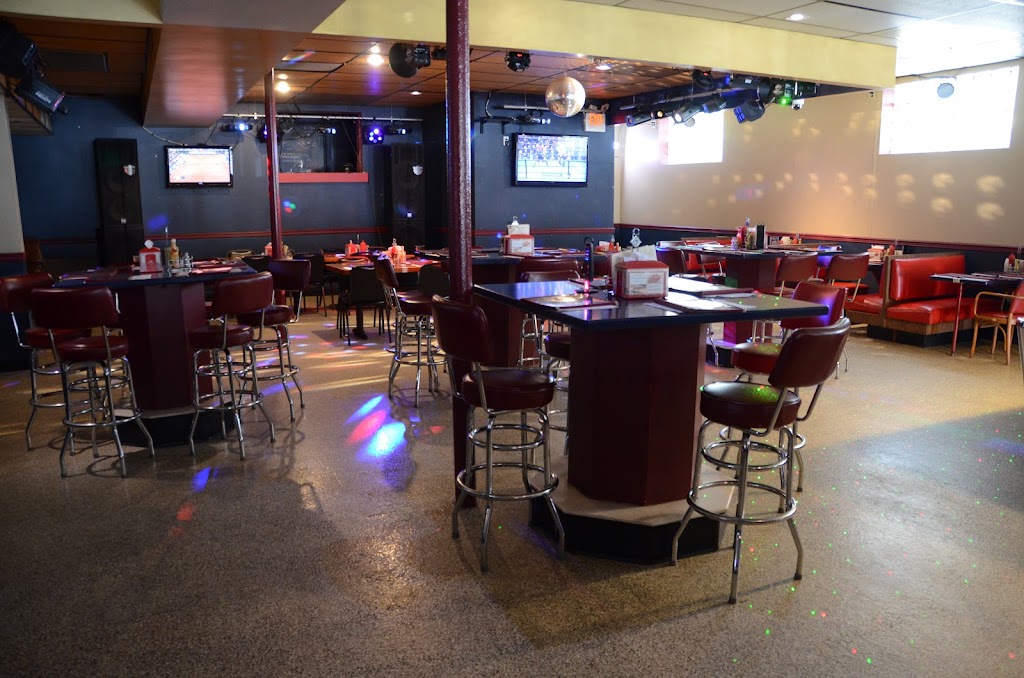  Hank's Restaurant & Drinkery