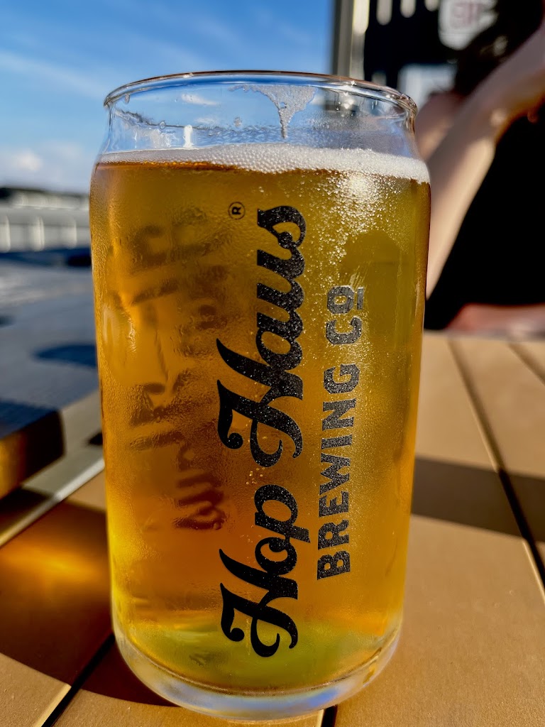 Hop Haus Brewing Company