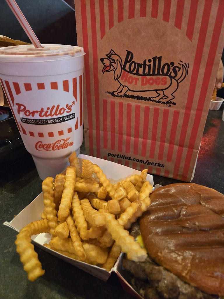  Portillo's Madison, Wisconsin - East Towne