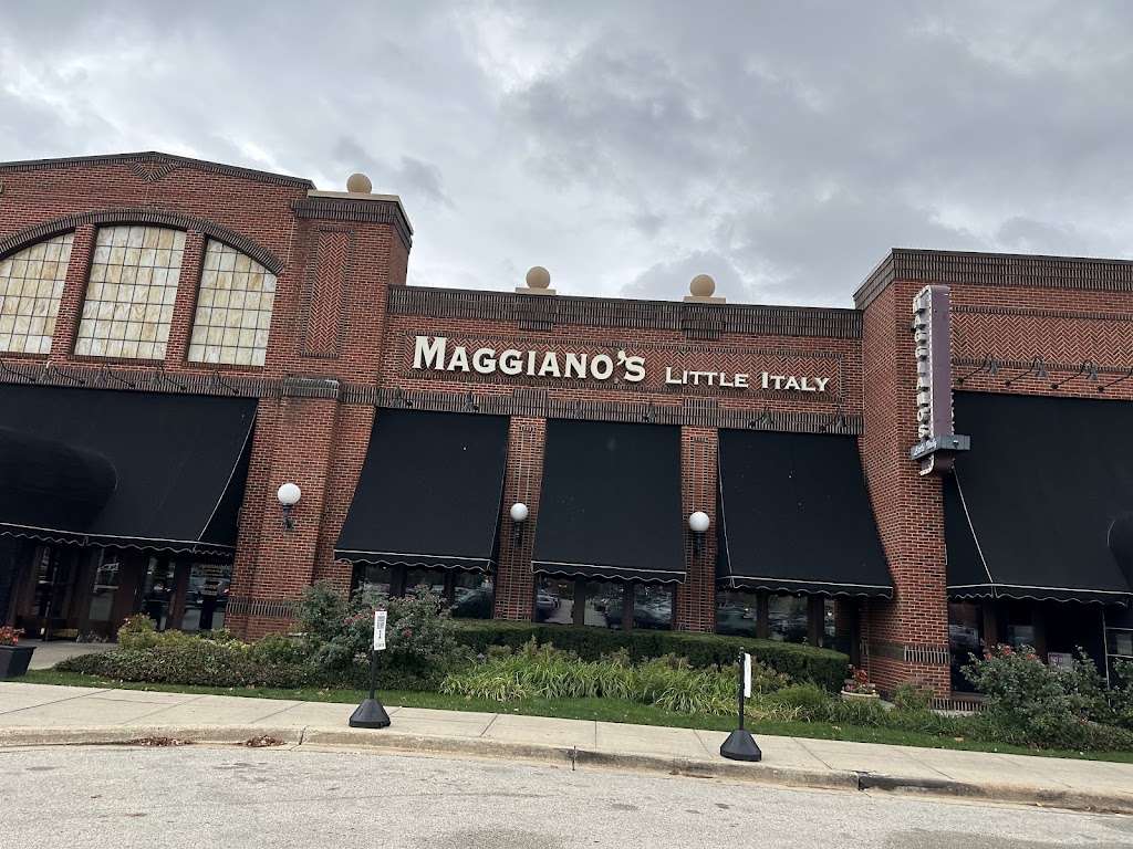  Maggiano's Little Italy