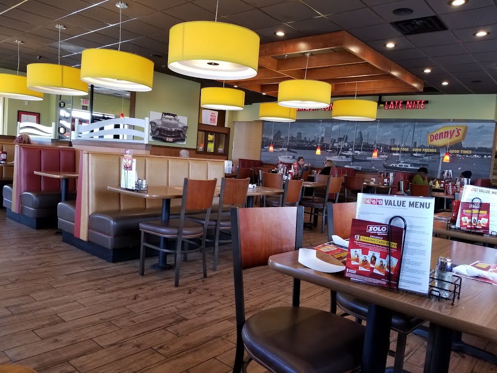  Denny's