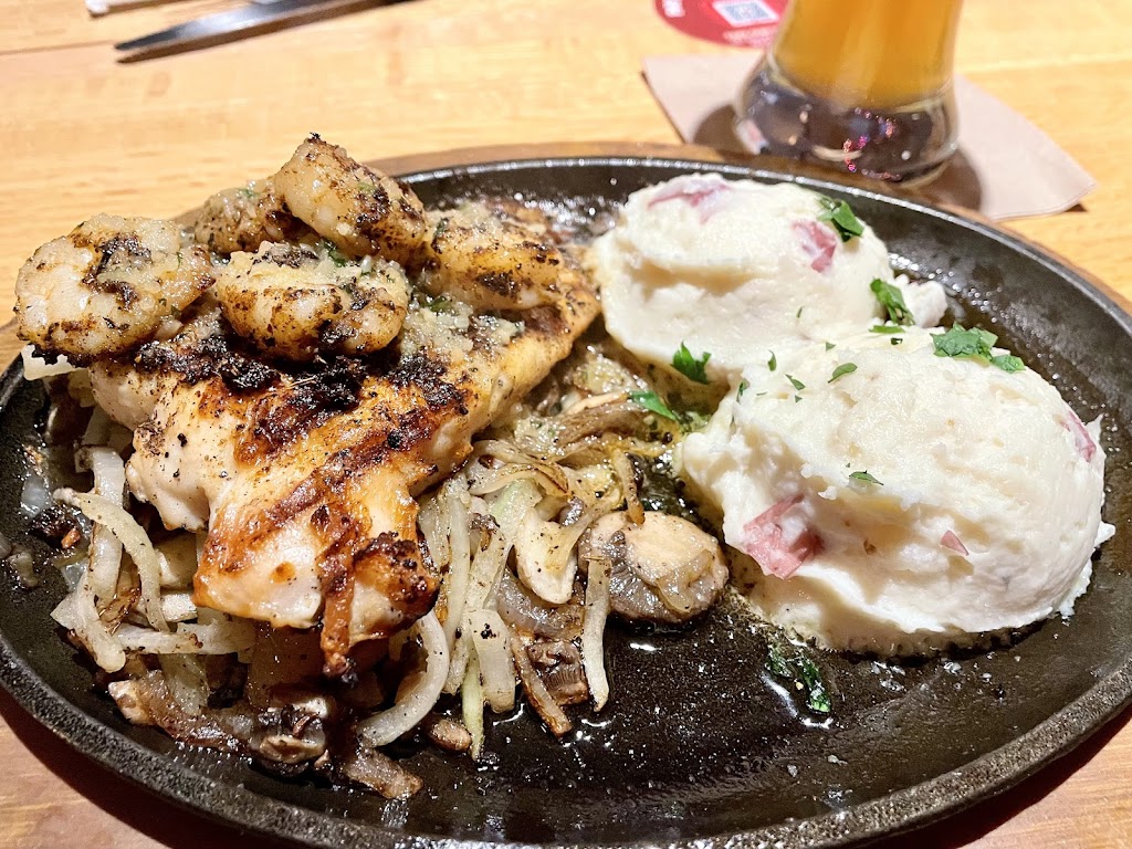  Applebee's Grill + Bar