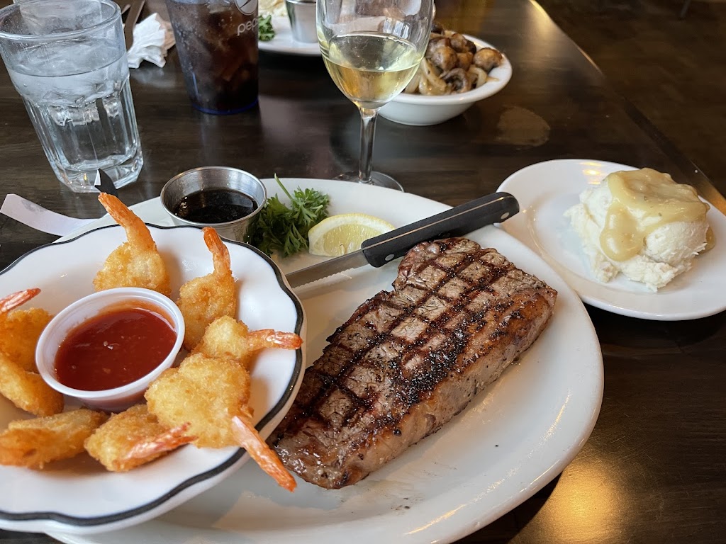  Plier's Full Circle Pub & Restaurant