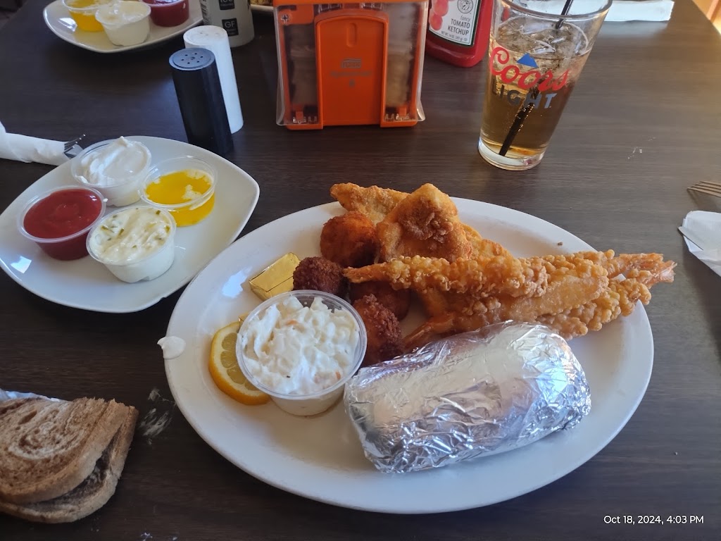  Norm's Hollow Campground Bar & Grill