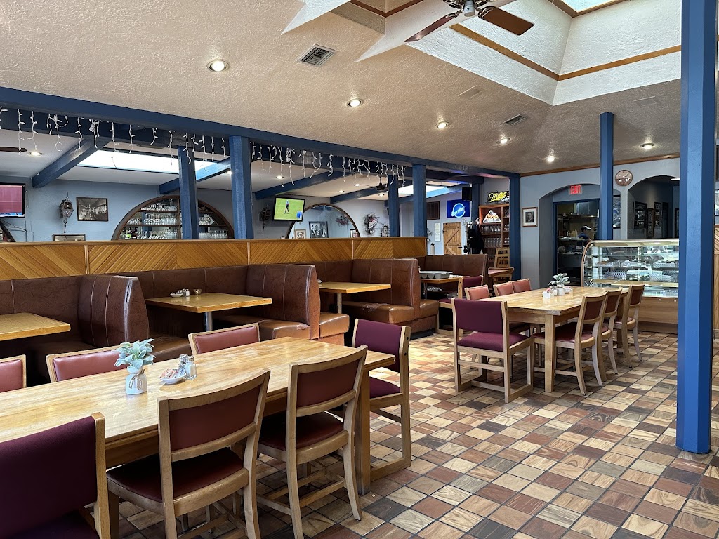  Harry's Cafe & Place