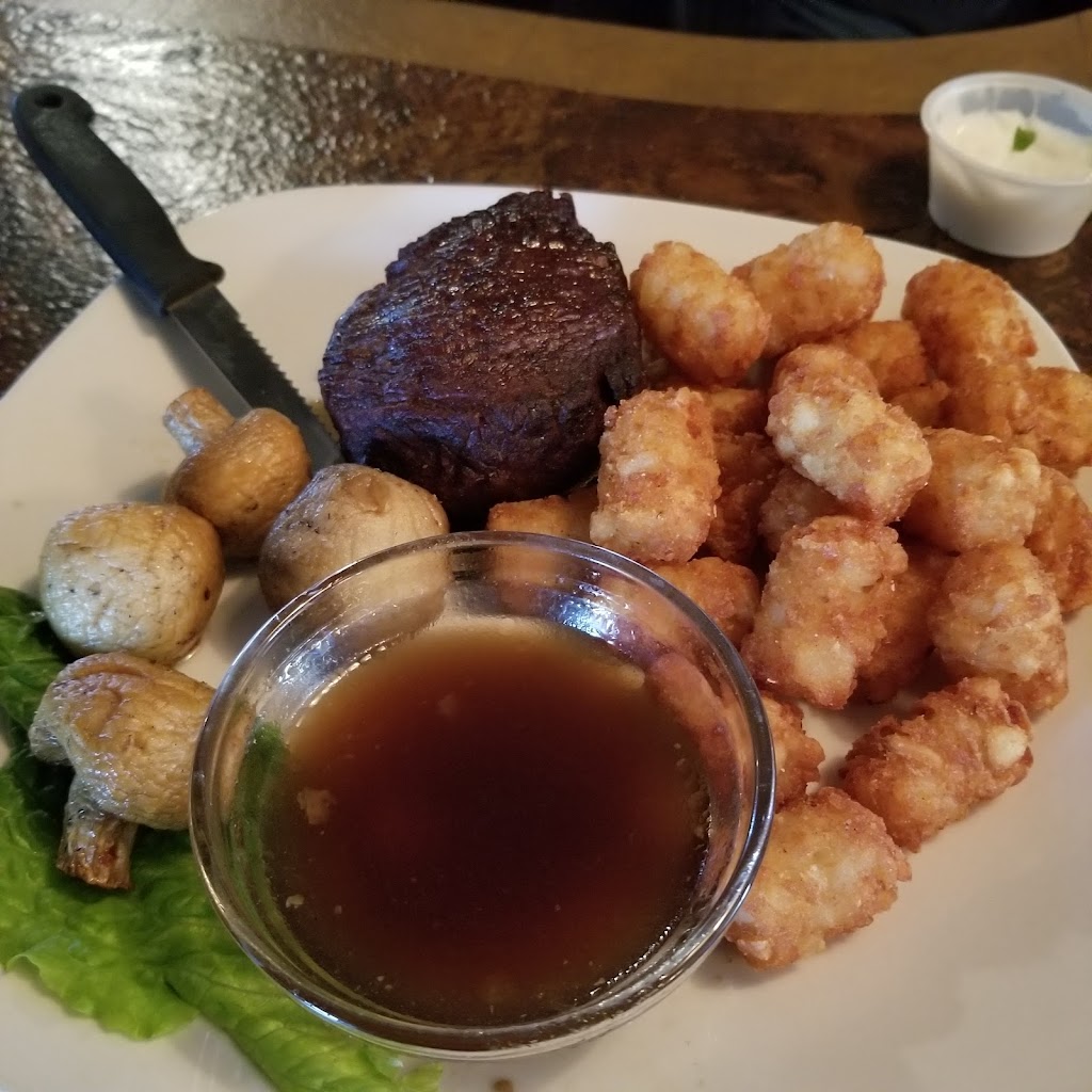  Leonard's Silver Creek Inn