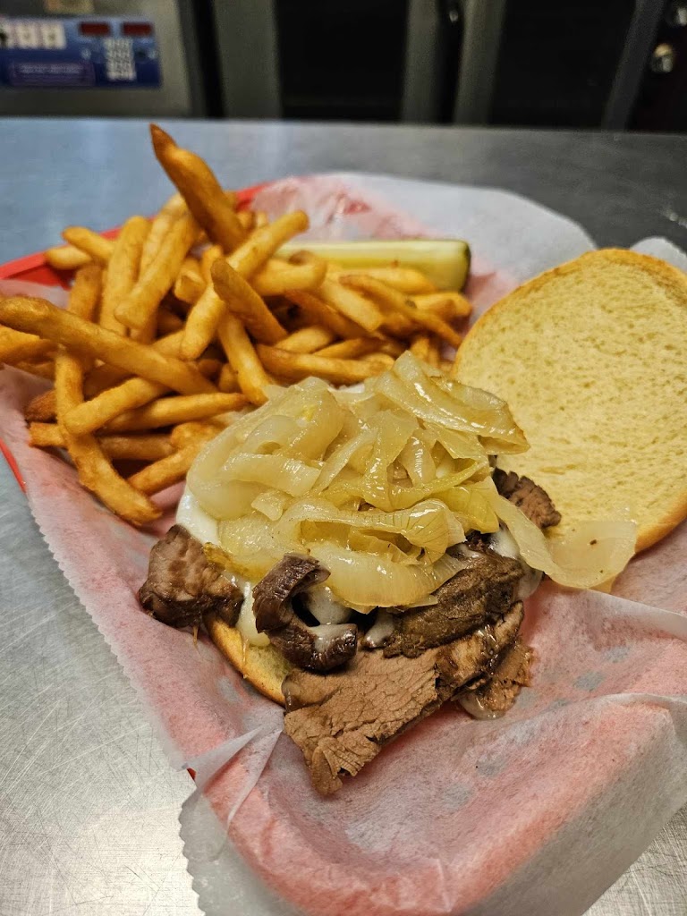  Kelly Club Sports Bar & Grill