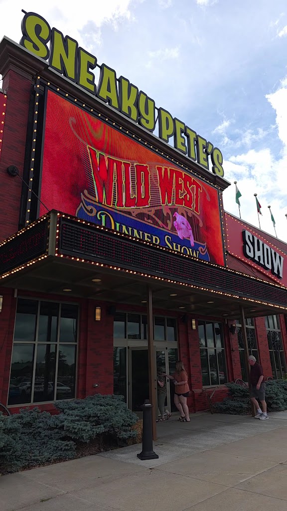  Sneaky Pete's Wild West Dinner Show