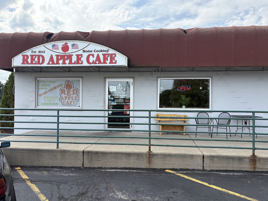  Red Apple Cafe
