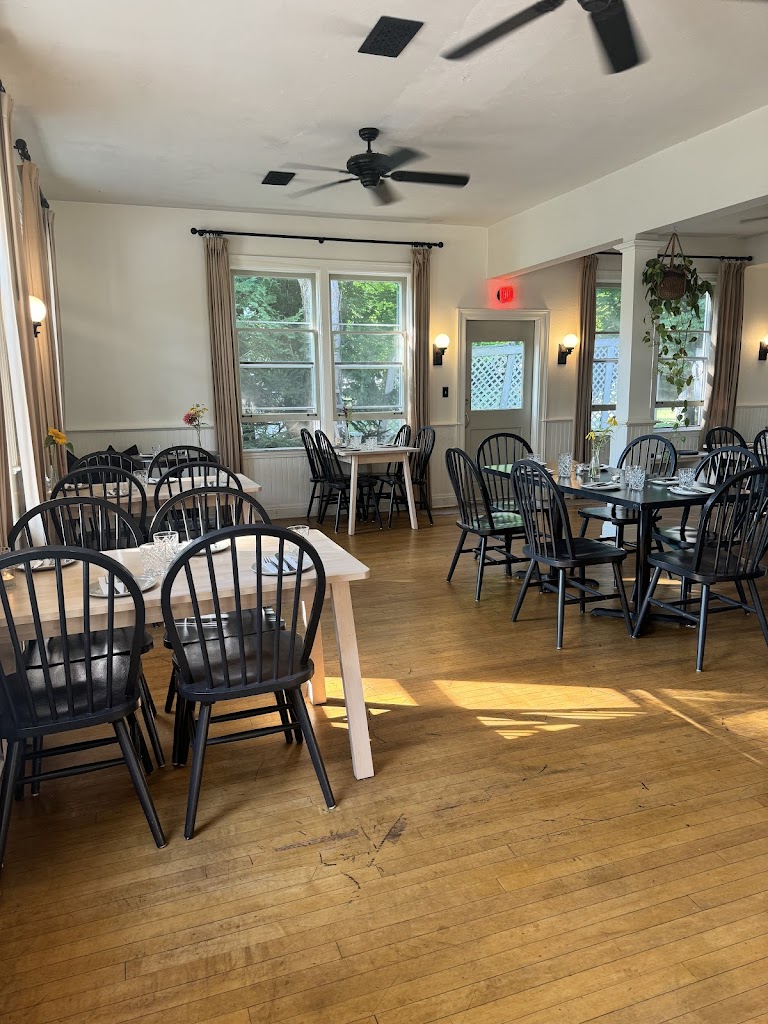  Hotel Washington Restaurant