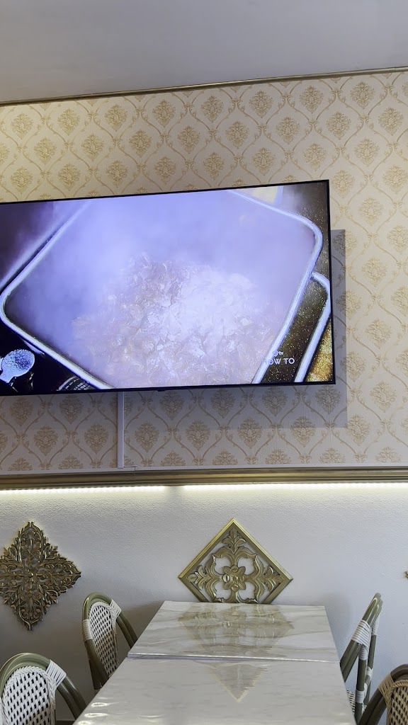  EE-Sane Thai-Lao Cuisine