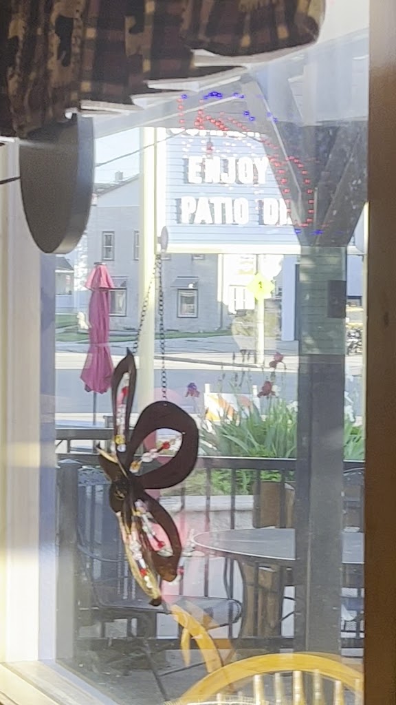  Hungry Bear - Cafe & Catering