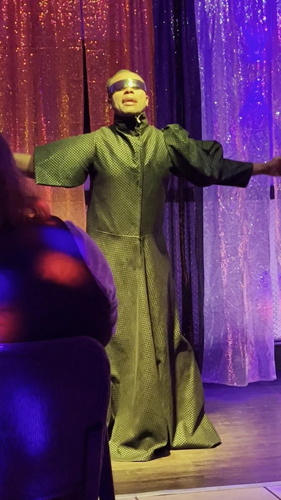  2 Brothers Sports Bar & Grill