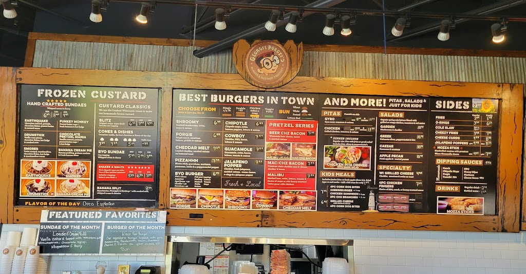  Georgie Porgie's Treefort Restaurant - Mount Pleasant / Racine