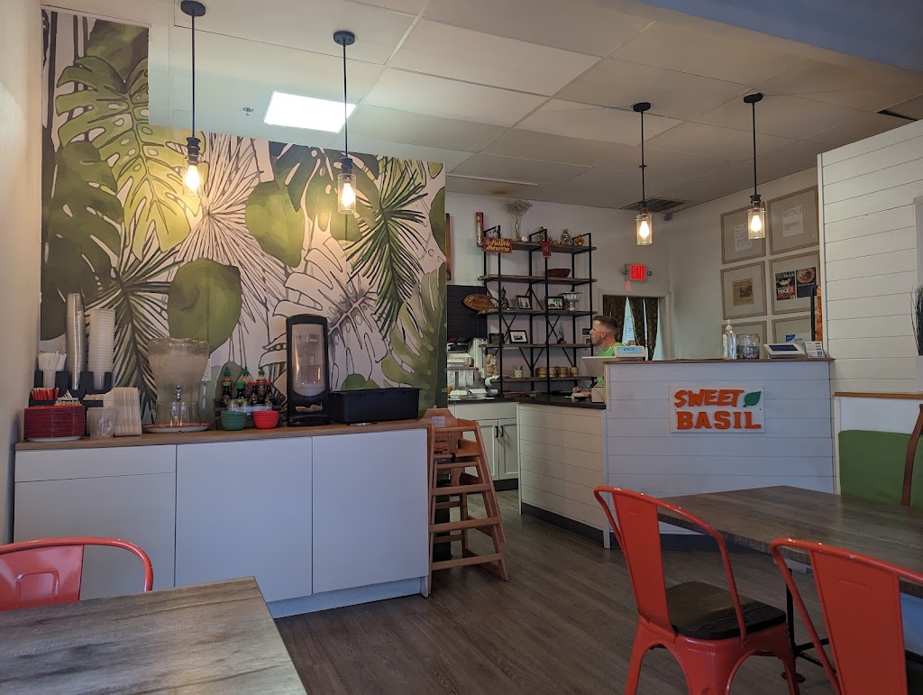  Sweet Basil | Thai Street Eats