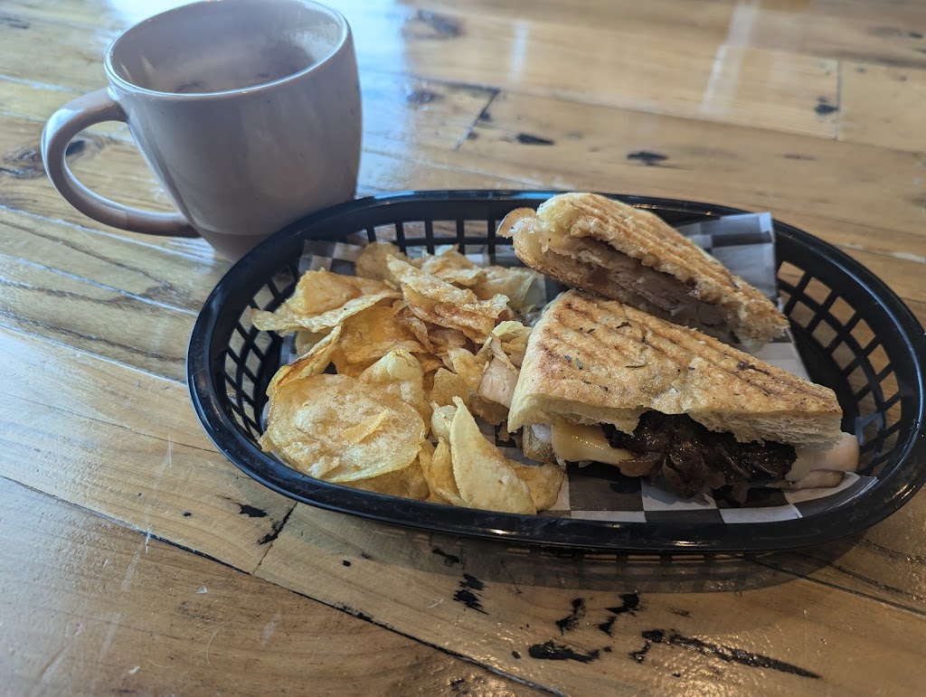  Blue Wave Inn & Sandbar Restaurant