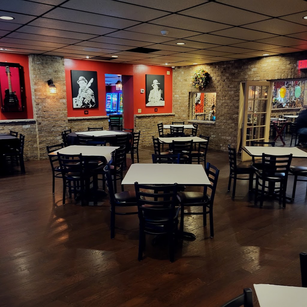  Crawdaddy's on Greenfield