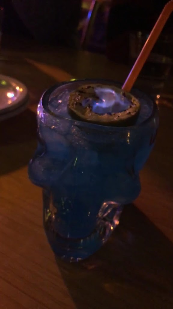  Wauwatiki Bar & Grill