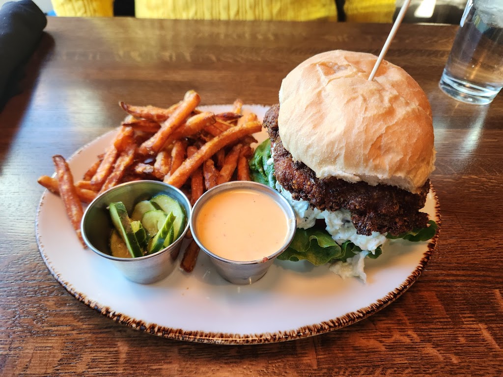  Craftsman Table & Tap