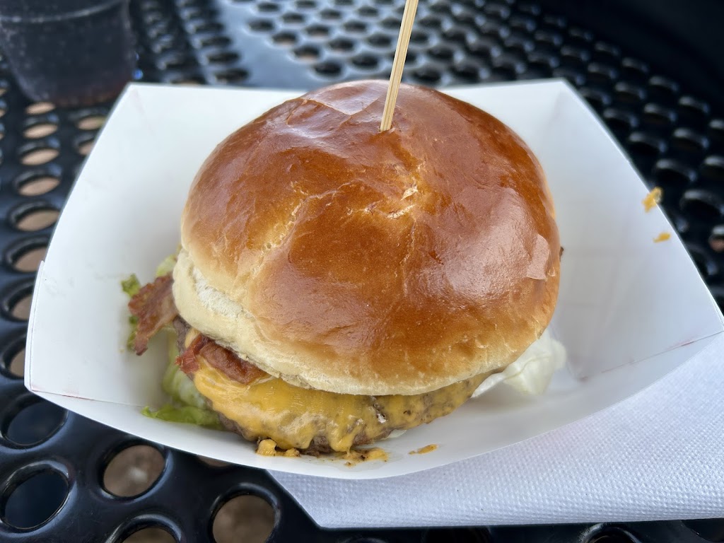  Ferch's Beachside Grille