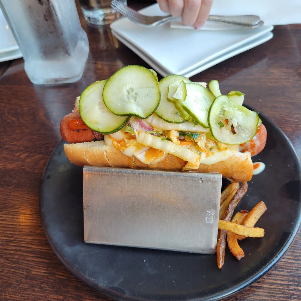  LoLo American Kitchen & Craft Bar Hudson