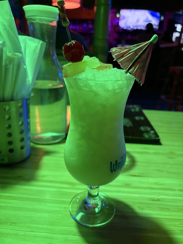  Wauwatiki Bar & Grill