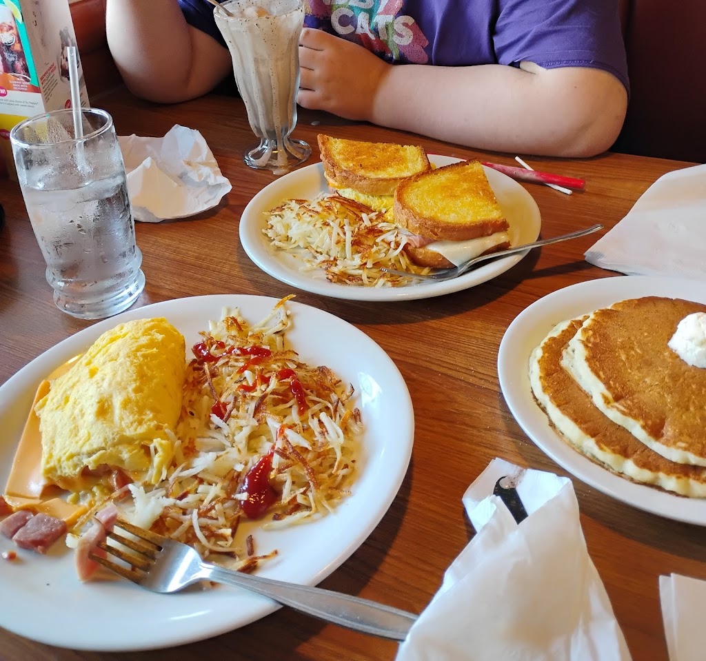  Denny's