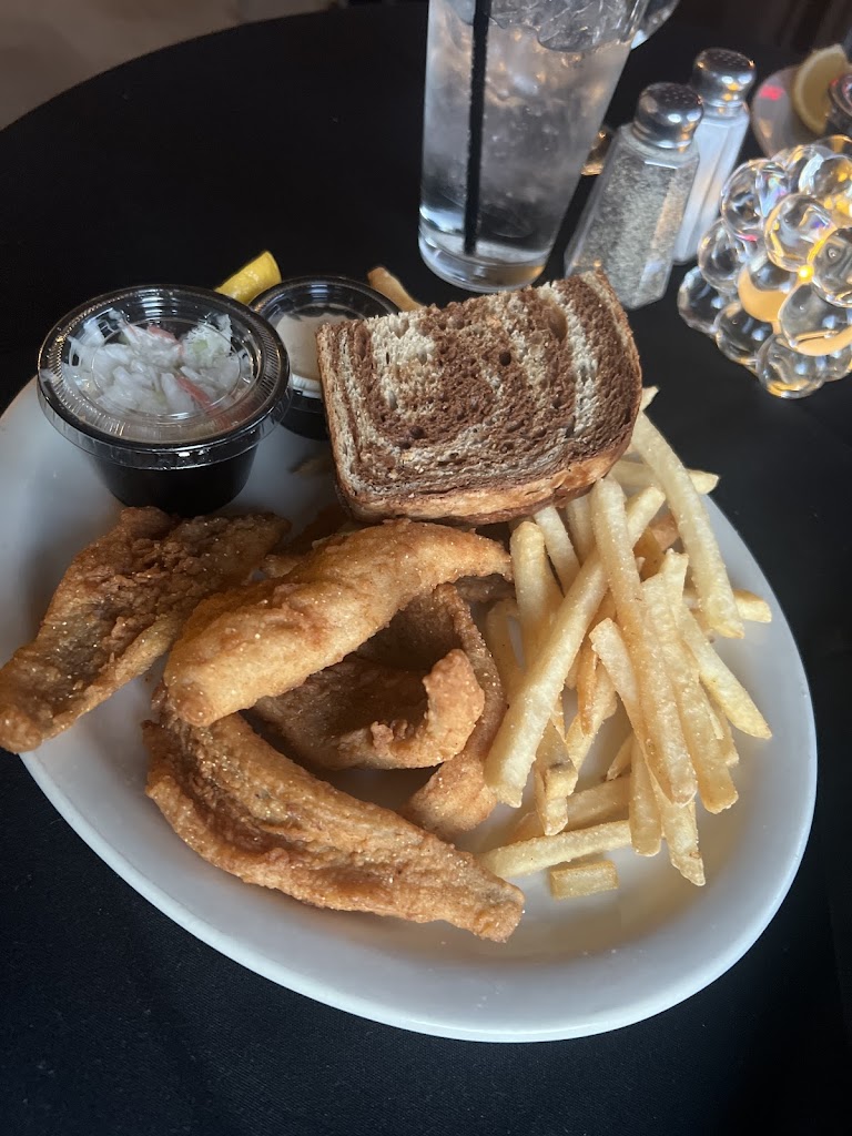  Ricky's Double Barrel Inn