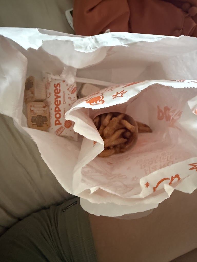  Popeyes Louisiana Kitchen