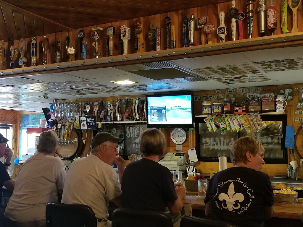  Phill's Bar & Grill