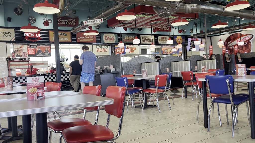  Portillo's Madison, Wisconsin - West Towne