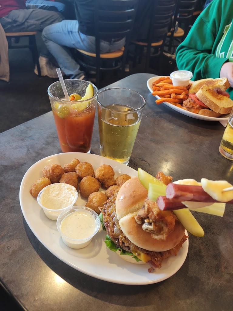  Draft House Bar & Restaurant