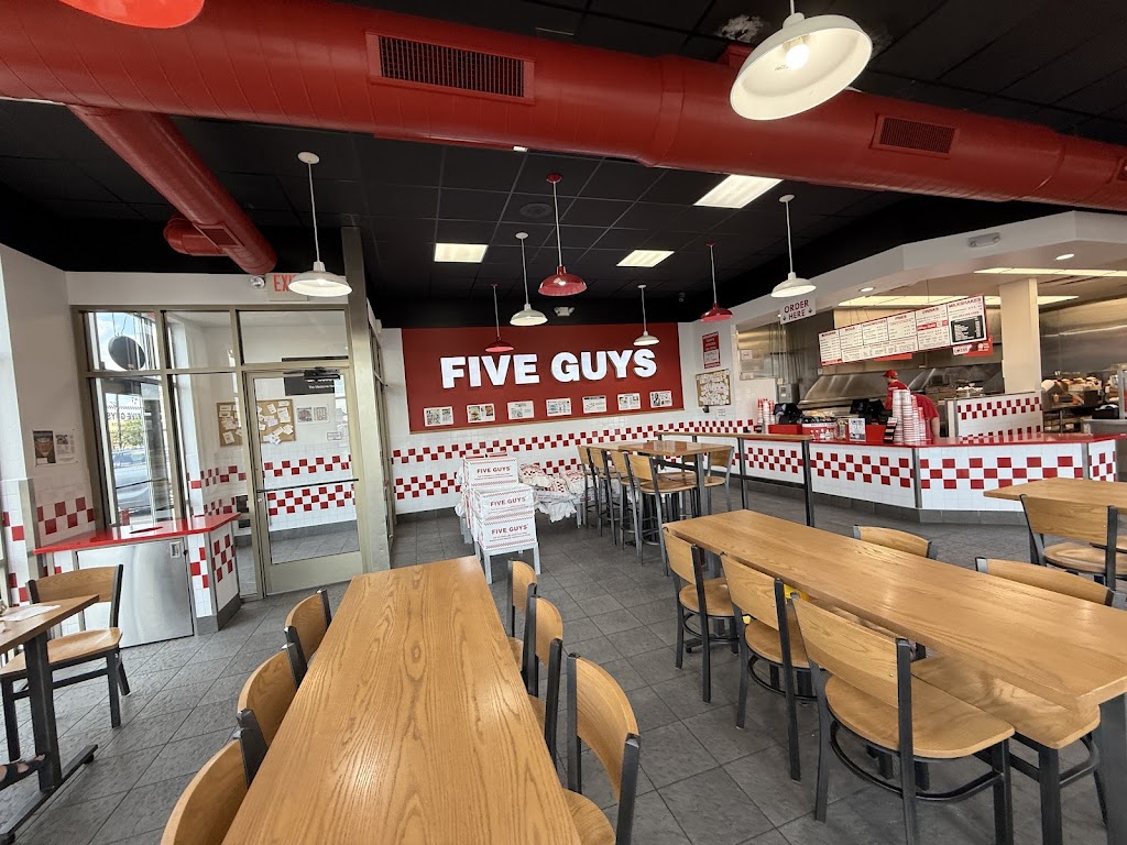  Five Guys