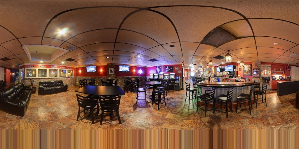  Crawdaddy's on Greenfield