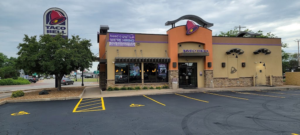  Taco Bell