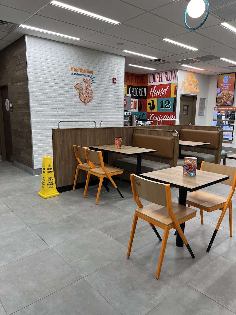 Popeyes Louisiana Kitchen