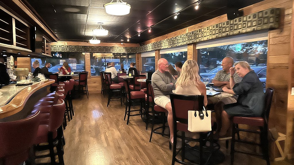  Delaney's Steak Seafood Wine