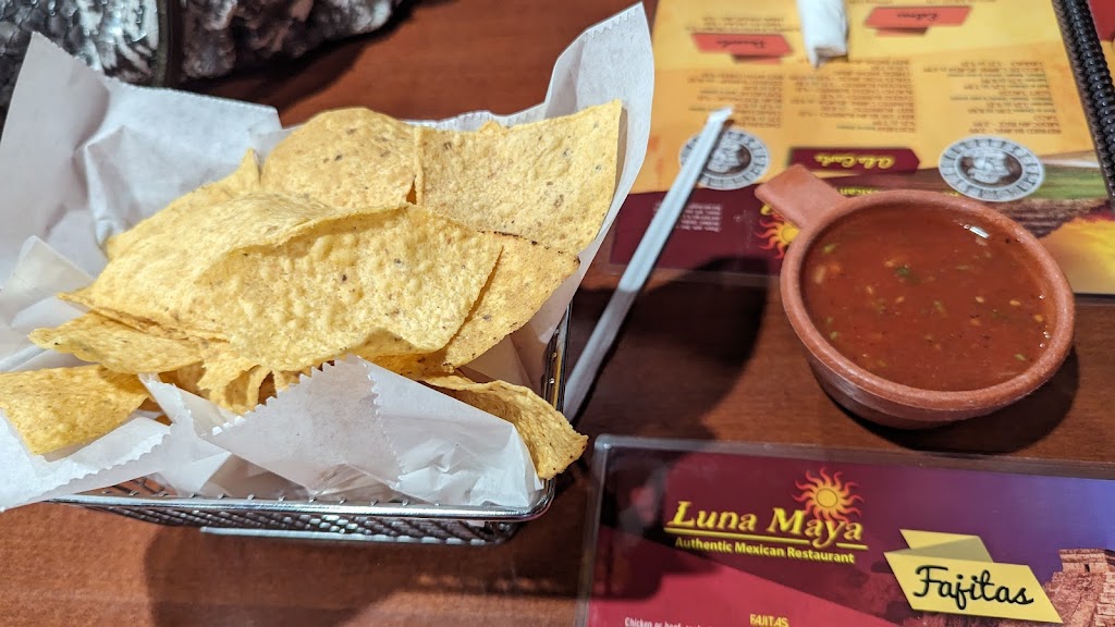  Luna Maya Restaurant