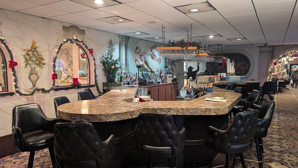  Victoria's Italian Cuisine