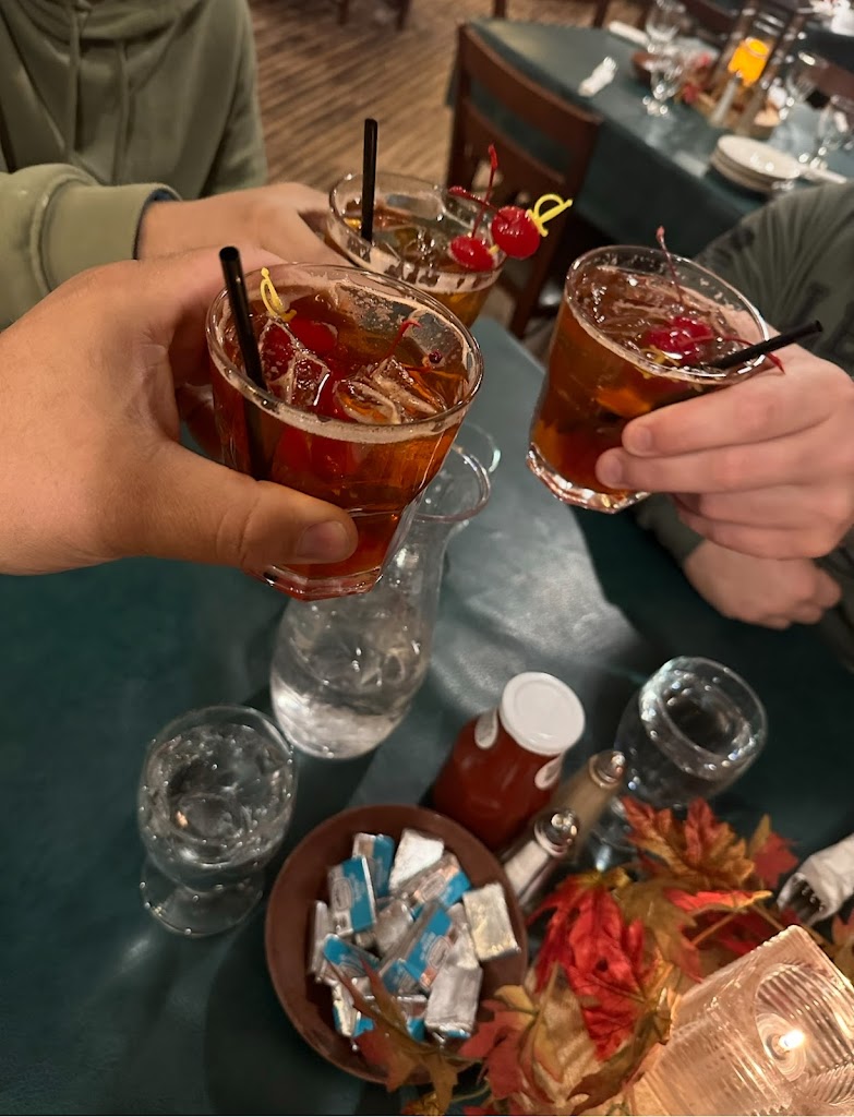  Eagle Waters Resort & Supper Club