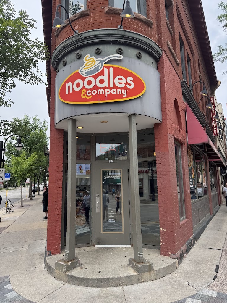  Noodles and Company