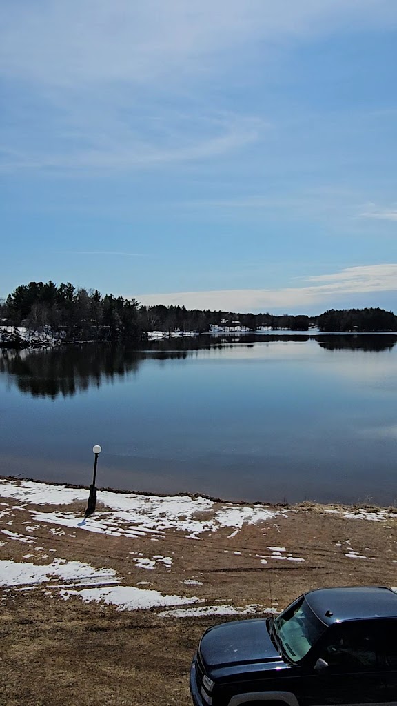  Harbor View at the Lake