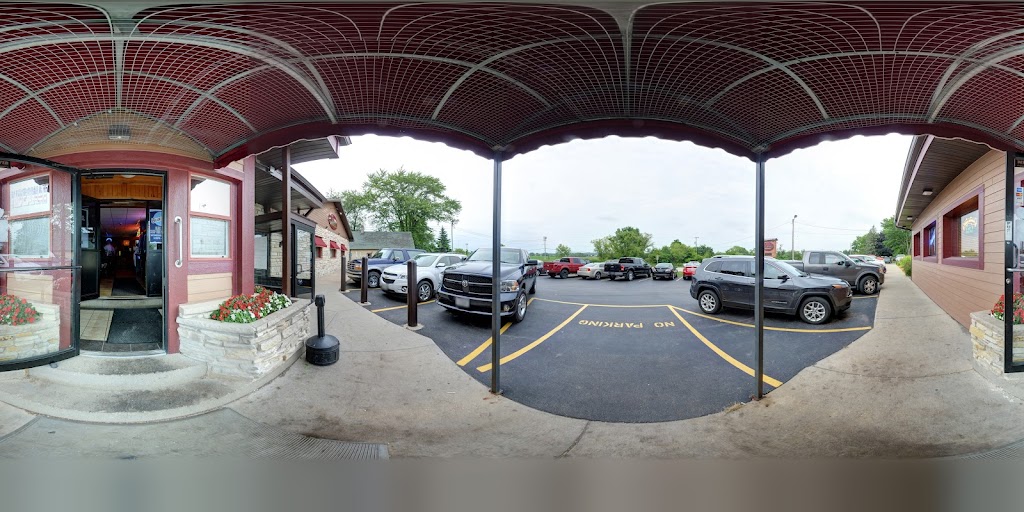  Hideaway Pub & Eatery