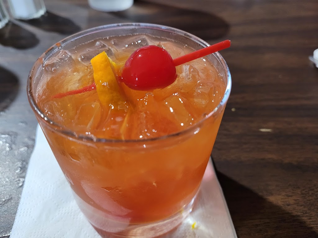  Black Oak Grill & Saloon