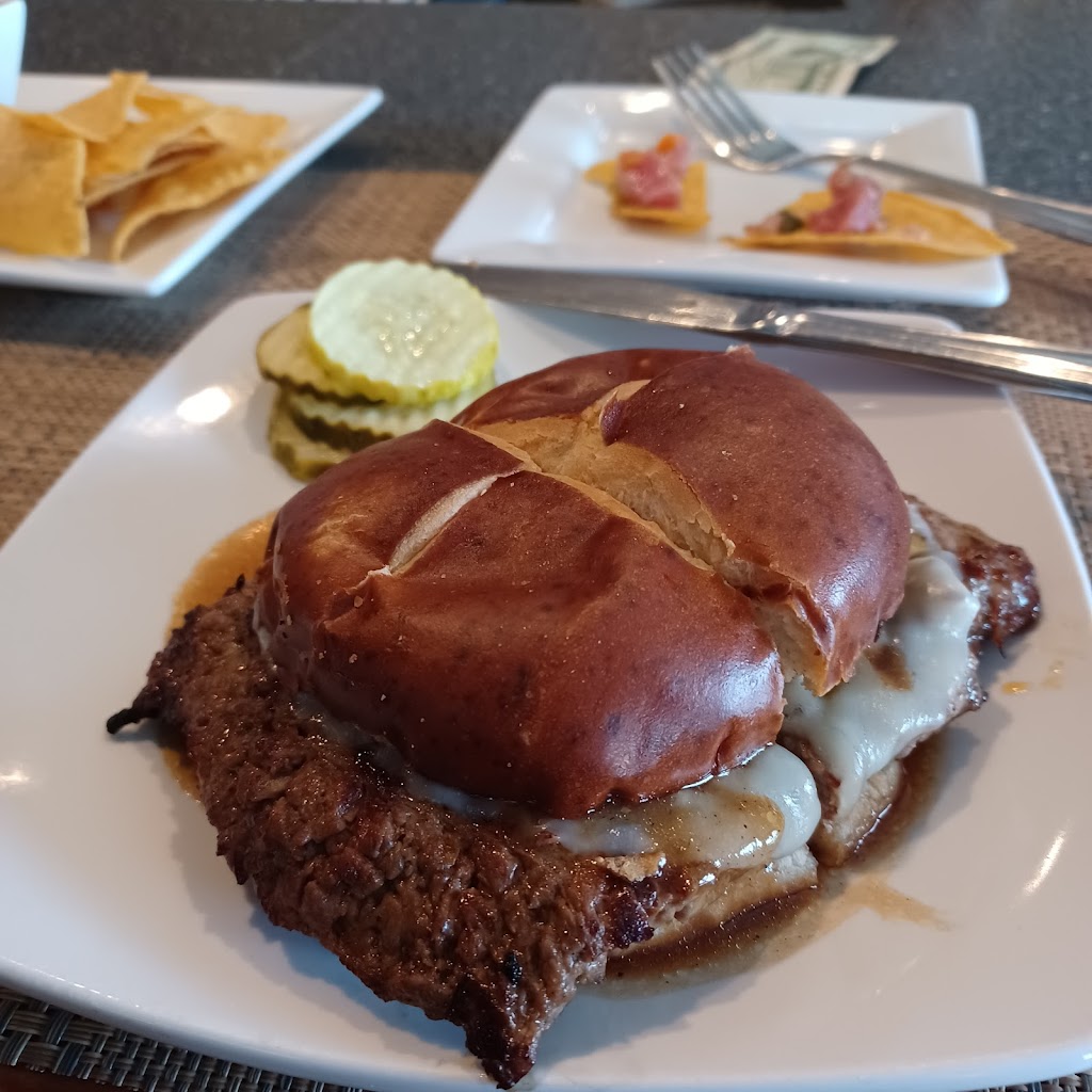  Fork & Dagger Ale Haus