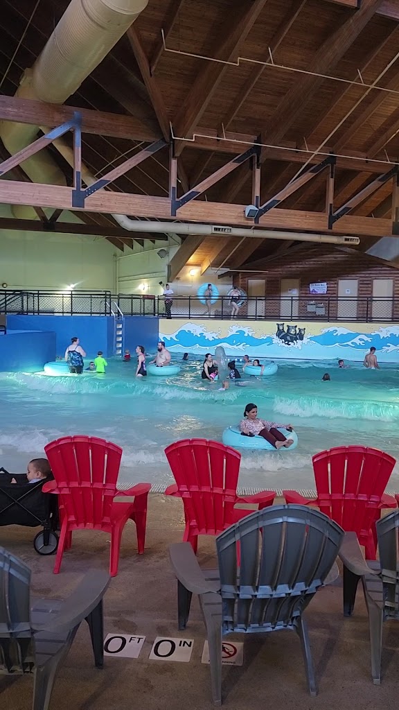  Three Bears Waterpark Resort & Convention Center, Ascend Collection Near Tomah, WI
